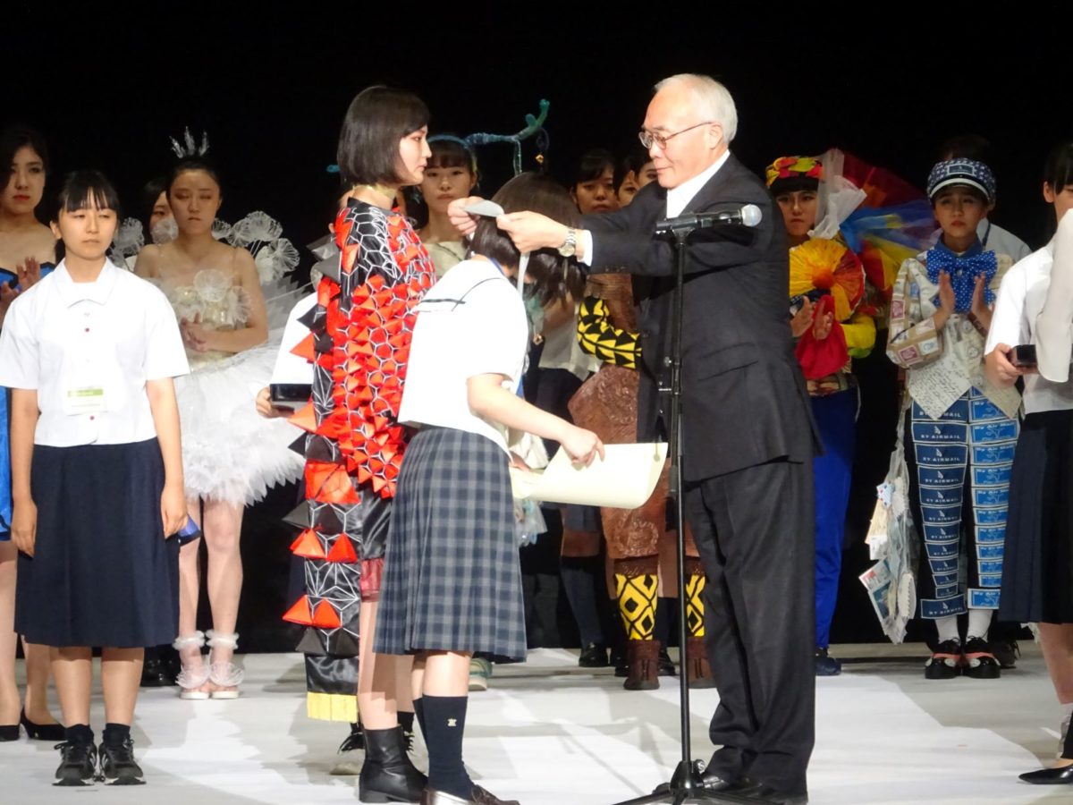 ファッション甲子園、2020毎日ファッション大賞「鯨岡阿美子賞」受賞 JFA 一般財団法人 日本ファッション協会